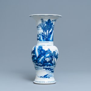 Een Chinese blauw-witte yenyen vaas met een rivierlandschap, Kangxi — foto 4