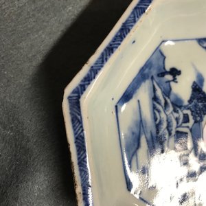 Een Chinese blauw-witte zoetvleesset of rijsttafel met landschapsdecor, 18/19e eeuw — foto 15