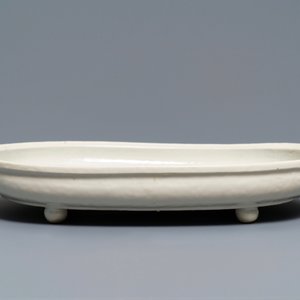 Een Chinese blauwwitte 'Bleu de Hue' ovalen schotel voor de Vietnamese markt, 19e eeuw — foto 3