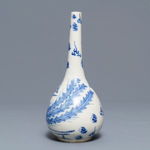 Een Chinese blauwwitte 'Bleu de Hue' vaas voor de Vietnamese markt, Nei Fu merk, 19e eeuw — foto 4