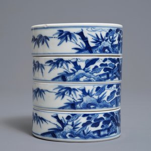Een Chinese blauwwitte dekseldoos met drie compartimenten, 19e eeuw — foto 5