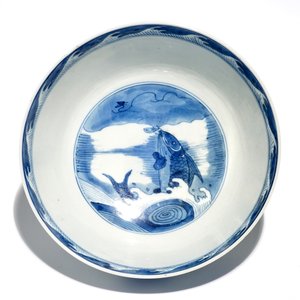 Een Chinese blauwwitte drakenkom, Kangxi — foto 5