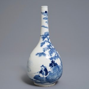 Een Chinese blauwwitte flesvormige vaas met een visser, 19e eeuw — foto 1