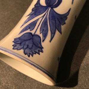 Een Chinese blauwwitte flesvormige vaas, Transitie periode — foto 9