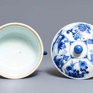 Een Chinese blauwwitte gedekselde papkom, Kangxi — foto 6