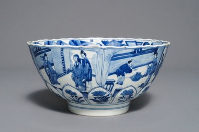 Een Chinese blauwwitte gemouleerde kom met interieurscènes, Xuande merk, Kangxi