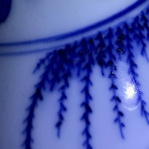 Een Chinese blauwwitte kalebasvaas met figuratief decor rondom, Transitie periode — foto 19