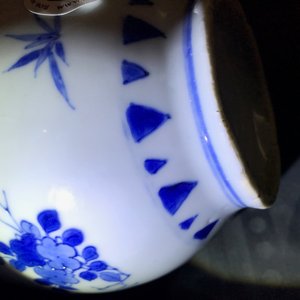 Een Chinese blauwwitte kalebasvormige schenkkan, Transitie periode — foto 22