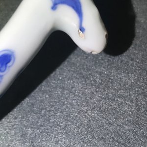 Een Chinese blauwwitte kan met figuratief decor rondom, Transitie periode — foto 15