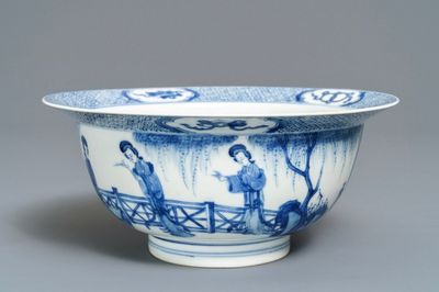 Een Chinese blauwwitte klapmutskom, Chenghua merk, Kangxi