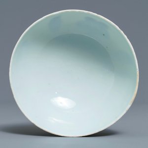 Een Chinese blauwwitte Ming-stijl 'palace bowl', Yongzheng merk en periode — foto 6
