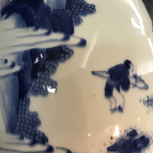Een Chinese blauwwitte olijfvormige vaas, Chongzhen, Transitie periode — foto 13