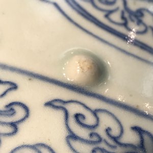 Een Chinese blauwwitte tromvormige armsteun, Qianlong — foto 18