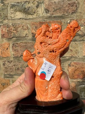 Een Chinese bloedkoralen figuur van Shoulao op houten sokkel, 19/20e eeuw — foto 5