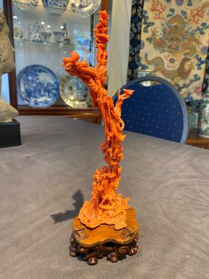 Een Chinese bloedkoralen sculptuur van Xiwangmu op een rots, 19/20e eeuw — foto 4