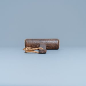 Een Chinese bronzen bel met lotusdecor, Qing — foto 10