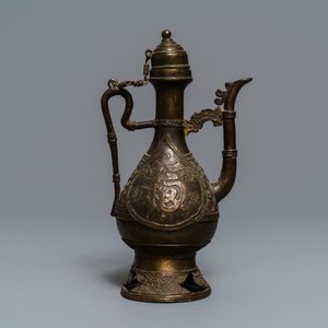 Een Chinese bronzen dekselkan voor de Islamitische markt, 17/18e eeuw — foto 4