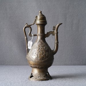 Een Chinese bronzen dekselkan voor de Islamitische markt, 17/18e eeuw — foto 10