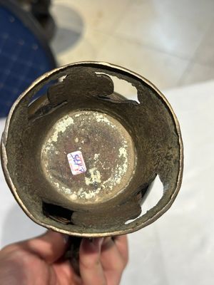 Een Chinese bronzen dekselkan voor de islamitische markt en een 'gu' vaas, Ming — foto 19