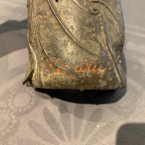 Een Chinese bronzen figuur van Boeddha, Ming — foto 13