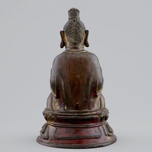 Een Chinese bronzen figuur van een wijze met scepter, Ming Dynastie — foto 4