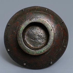 Een Chinese bronzen kom op voet, Ming — foto 7