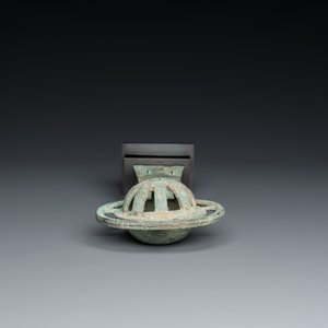 Een Chinese bronzen 'luan' koetsbel, Westelijke Zhou — foto 6