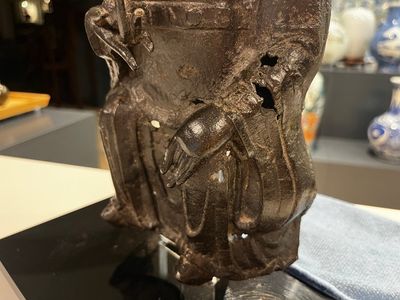 Een Chinese bronzen sculptuur van Wenchang Wang, Ming — foto 6