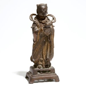 Een Chinese bronzen Shancai figuur, Ming — foto 1