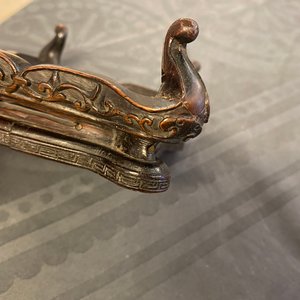 Een Chinese bronzen wierookbrander voor de islamitische markt met Farsi inscriptie, Xuande merk, Qing — foto 30