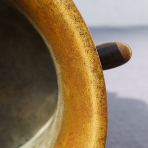 Een Chinese bronzen wierookbrander, Xuande merk, 17/18e eeuw — foto 29