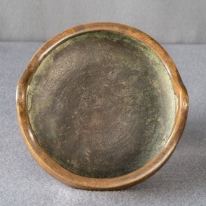 Een Chinese bronzen wierookbrander, Xuande merk, 19e eeuw — foto 9