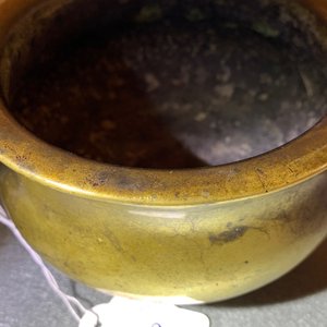 Een Chinese bronzen wierookbrander, Xuande merk, Qing — foto 20