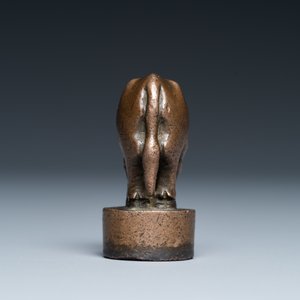 Een Chinese bronzen zegel met een os, Ming — foto 3