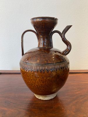 Een Chinese bruin-geglazuurde kan, Song — foto 3