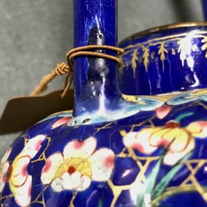Een Chinese Canton email theepot met floraal decor, 18/19e eeuw — foto 19