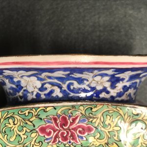 Een Chinese Canton email vaas met vogels bij bloemen, Qianlong — foto 21