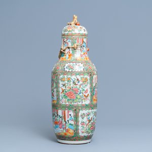 Een Chinese Canton famille rose dekselvaas, 19e eeuw — foto 2
