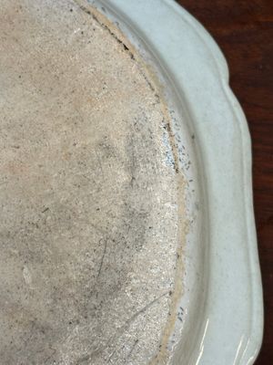 Een Chinese Canton famille rose terrine, deksel en onderschotel met mandarijns decor, Qianlong — foto 24