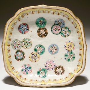 Een Chinese celadon cong vaas met trigrammen en een famille rose bowl, 19/20e eeuw — foto 8