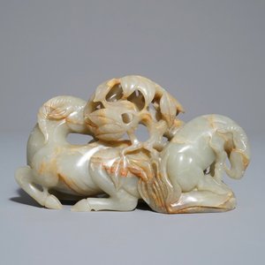 Een Chinese celadon en roest jade groep met rammen, 18/19e eeuw — foto 3