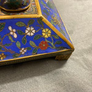 Een Chinese cloisonné bureauset, 19e eeuw — foto 20