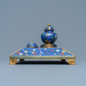 Een Chinese cloisonné bureauset, 19e eeuw — foto 5