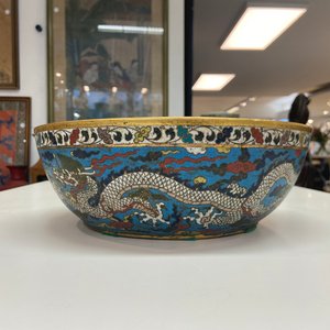 Een Chinese cloisonné 'draken' kom, Wanli merk, 19e eeuw — foto 27