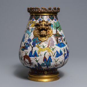 Een Chinese cloisonné 'herten' vaas met verguld bronzen montuur, 18/19e eeuw — foto 6