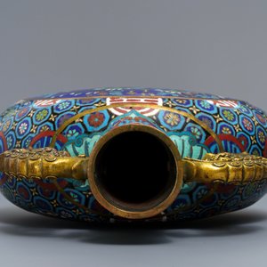 Een Chinese cloisonné moonflask, Qianlong merk, 19/20e eeuw — foto 6