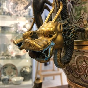 Een Chinese cloisonné replica van Zhang Hengs aardbevingsmeter, 20e eeuw — foto 15
