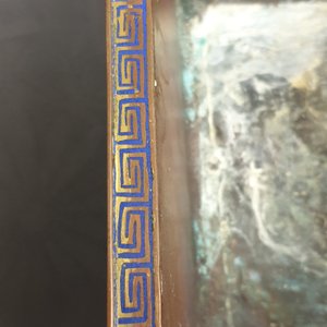 Een Chinese cloisonné rouleau vaas en vier jardinières, 19/20e eeuw — foto 38