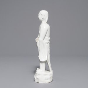 Een Chinese Dehua blanc de Chine figuur van 'Adam', Kangxi — foto 2
