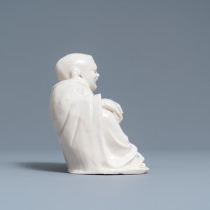 Een Chinese Dehua blanc de Chine figuur van Boeddha, 18/19e eeuw — foto 3
